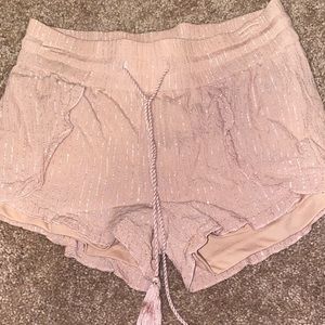 Super cute never worn shorts by vanilla star